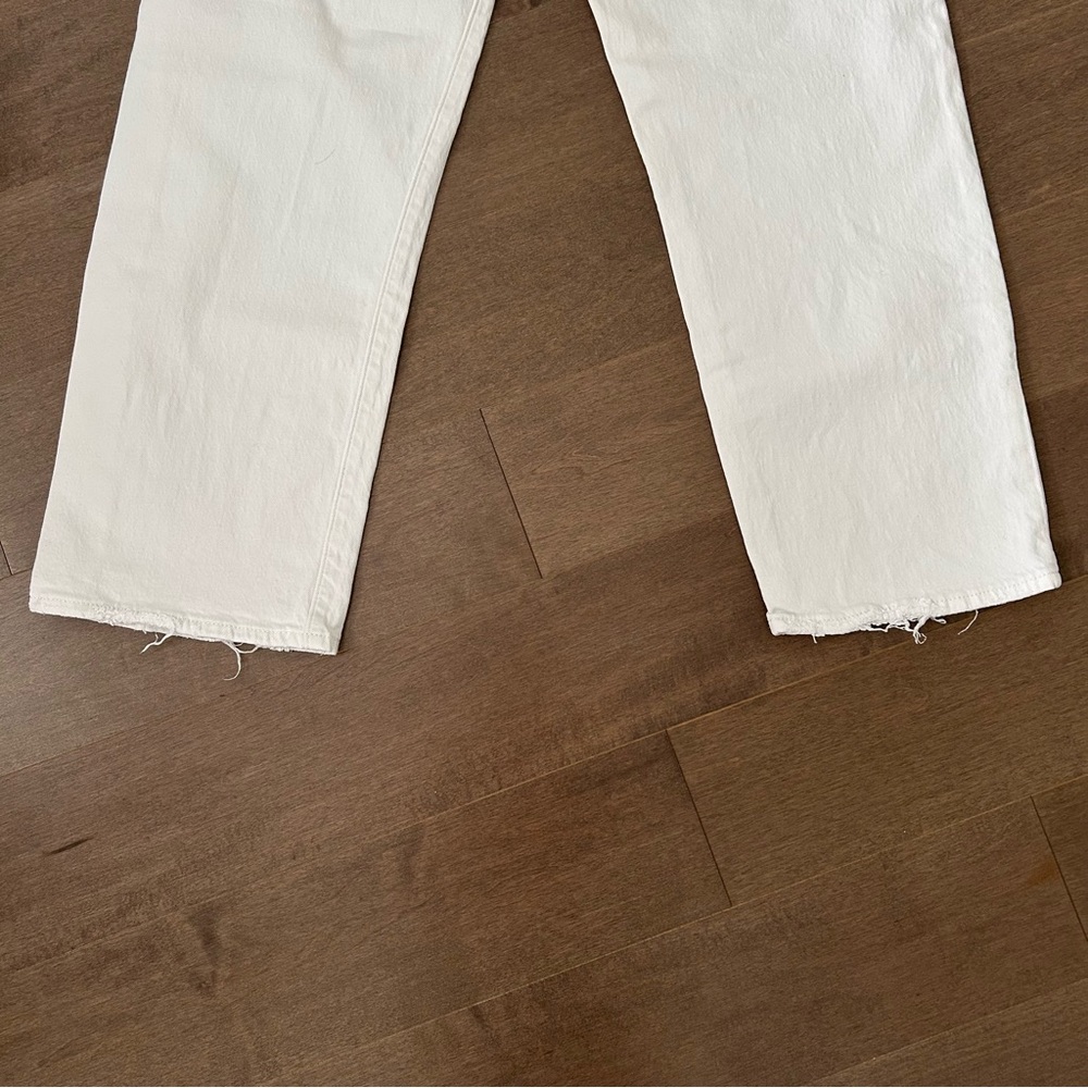 Levi’s Ribcage Straight Jean - Picture 10 of 13